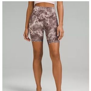 LULULEMON Align Size 6 High Rise Short 8 Inch - pink purple